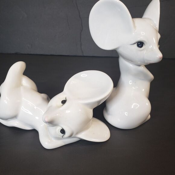Adorable Vintage 70s White Ceramic Anthropomorphic Mice Mouse Figurines Set 5" - Picture 1 of 8
